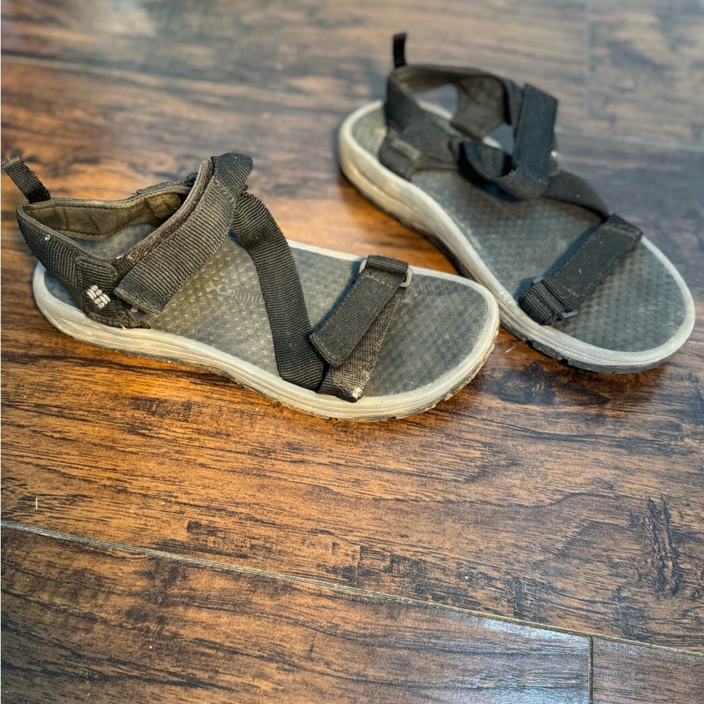 Columbia Black Sport Sandals with Adjustable Straps